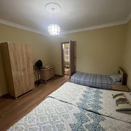 Los-Polos Hermanos Batumi Luaran gambar