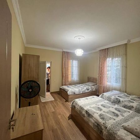 Los-Polos Hermanos Batumi Luaran gambar